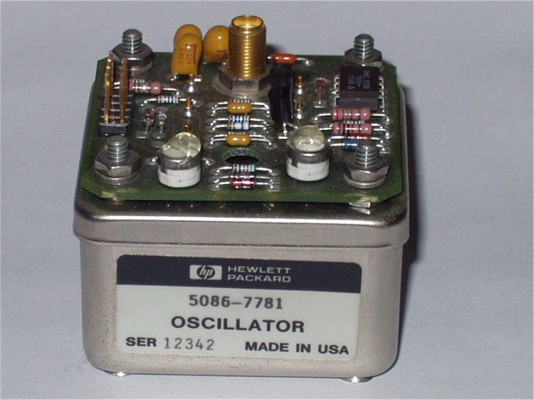 What is an Oscillator? Polytechnic Hub